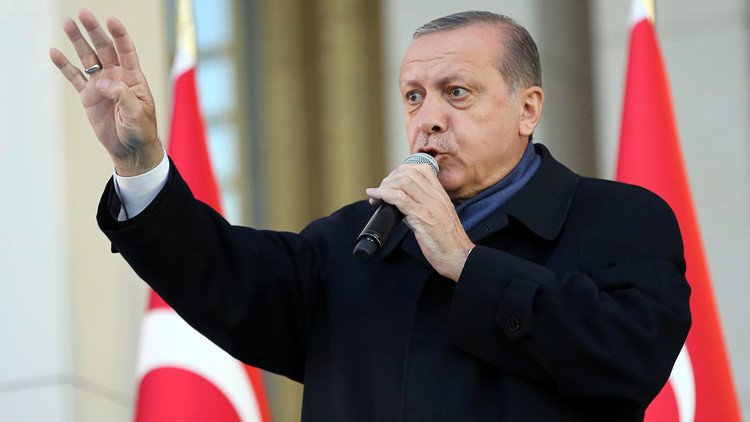 أردوغان: سياسة إيران الفارسية تؤلمنا.. ولن نسمح باقتطاع أجزاء من سوريا!