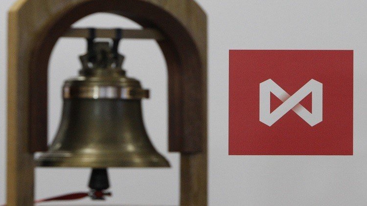 بورصة موسكو تنهي الأسبوع في المنطقة الخضراء