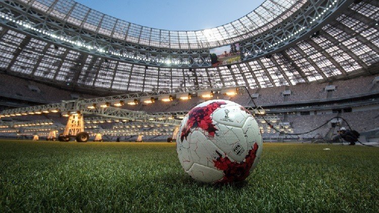 موتكو: ملعب "لوجنيكي" زينة روسيا