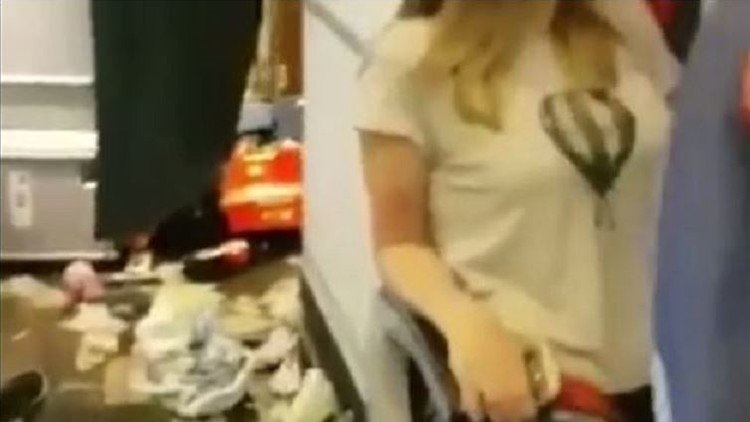 وقوع طائرة روسية في مطب هوائي وإصابة 20 شخصا