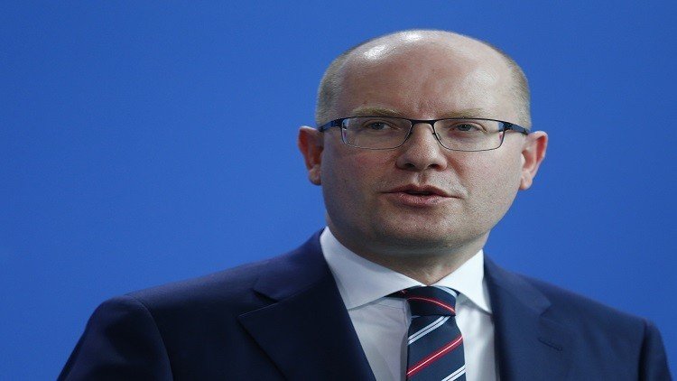 استقالة جماعية لحكومة جمهورية التشيك