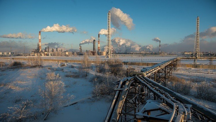 إيرادات النفط الروسية تقفز بنسبة 65%