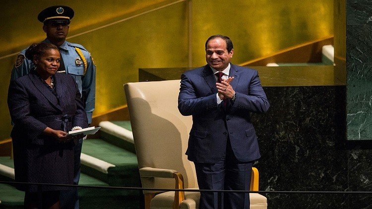 السيسي يدشن مشروع غاز يغطي ربع احتياجات مصر