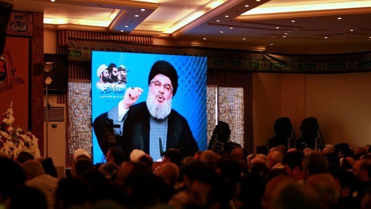  الشعب اللبناني يتلقى اتصالات "مشبوهة" خلال كلمة نصر الله