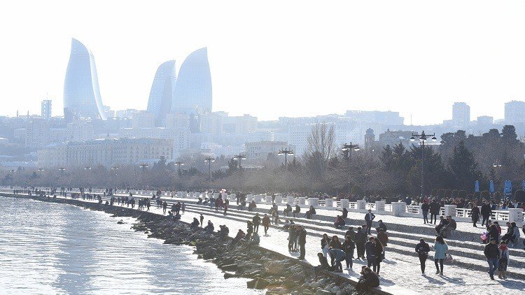  الإعلام يكشف أسماء مخبرين أمنيين في أذربيجان