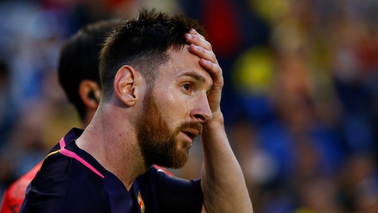 شروط ميسي لتمديد عقده مع برشلونة 
