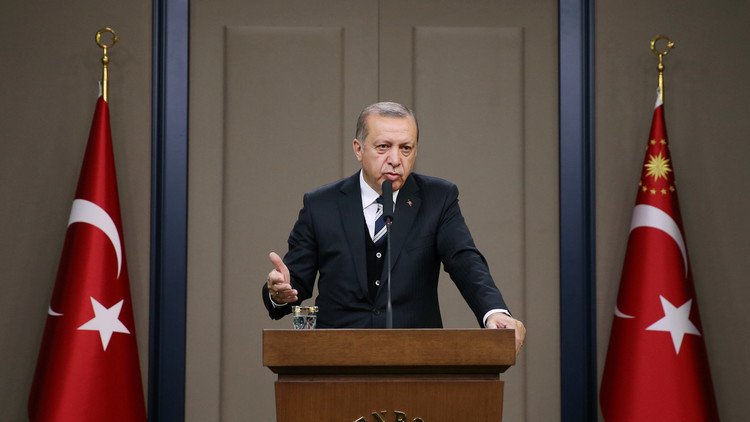 أردوغان يعود إلى "حبه" من جديد