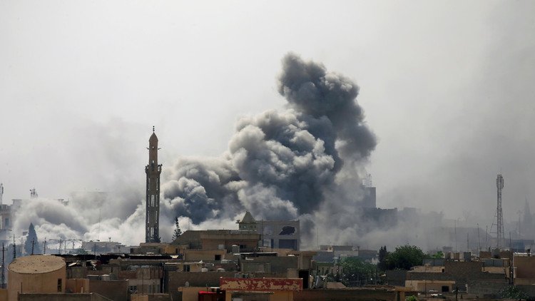 الجيش العراقي يدعو سكان الموصل القديمة لمغادرتها فورا