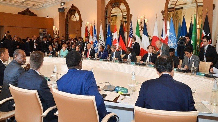 قمة الثبات