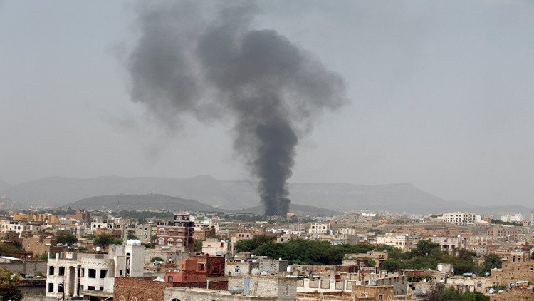 مقتل 8 مدنيين بغارة للتحالف العربي في تعز