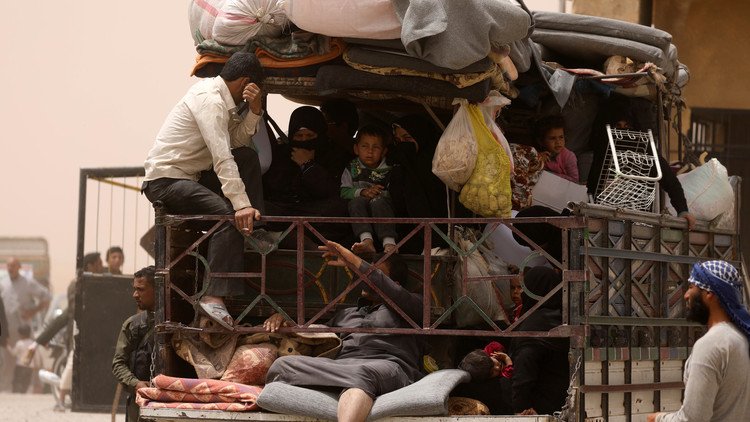 التحالف الدولي: 200 ألف شخص نزحوا من الرقة