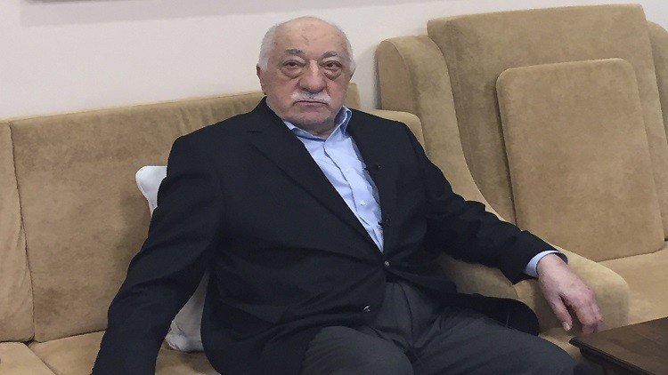 تركيا تسقط الجنسية عن 130 شخصا بينهم غولن
