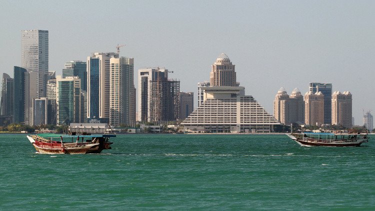 وسائل إعلام خليجية تكشف شروطا حملها أمير الكويت لقطر من أجل إنهاء المقاطعة