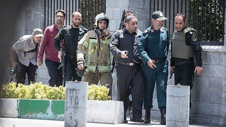 الأردن يعزي إيران