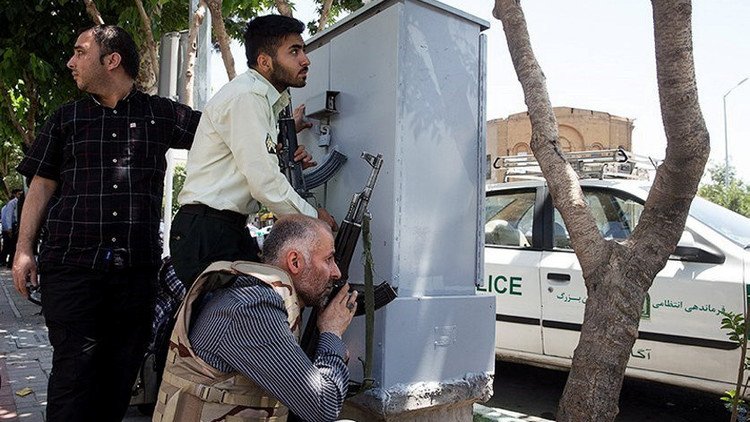 الكشف عن هوية 5 من إرهابيي طهران ونشر صورهم!