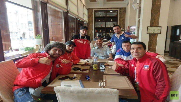  كأس القارات..المشجعون على موائد المطبخ التتري