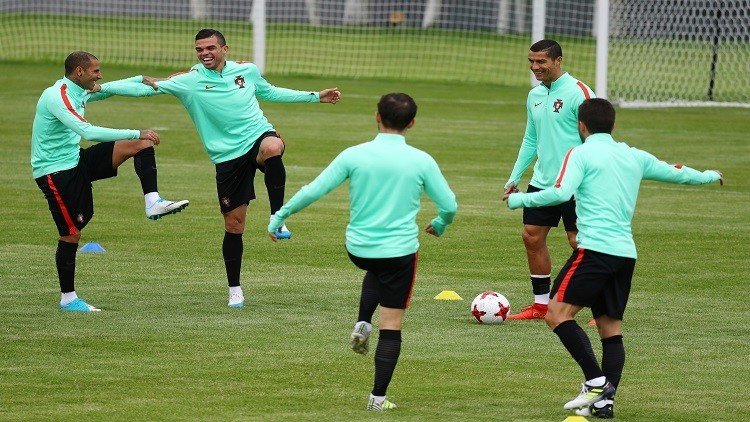 ضربة موجعة للبرتغال قبل مواجهة تشيلي