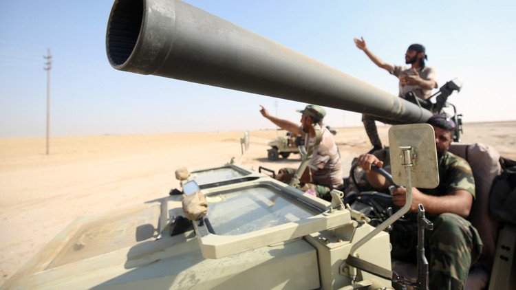 القوات العراقية تصد هجوما عنيفا لـ"داعش" على معبر الوليد الحدودي مع سوريا