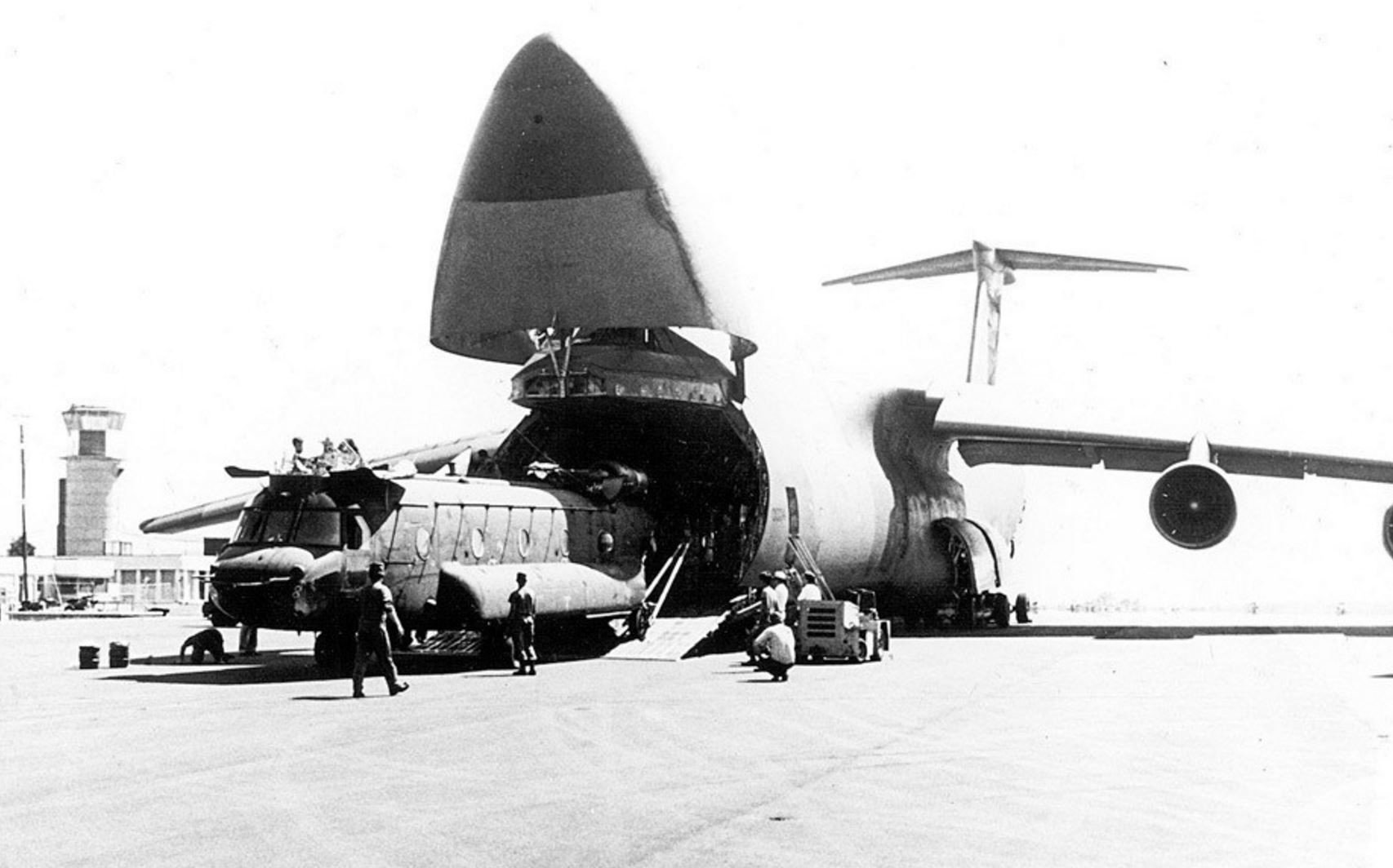 21 مايو 1988، وقع الرئيس رونالد ريغان مرسوما بشأن عملية Operation Mount Hope II واقتصرت فترة التنفيذ على 67 ساعة