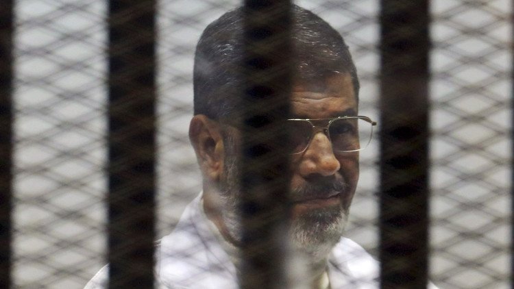 تأجيل محاكمة "مرسي" في قضية "اقتحام السجون" 