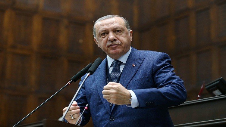 أردوغان يدعو "كبيرة المنطقة" لإيجاد حلول مقبولة