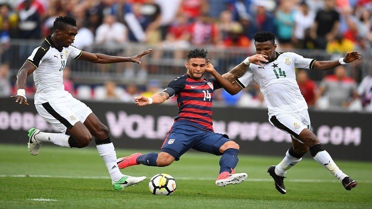بنما تفرض التعادل على أمريكا بالكأس الذهبية