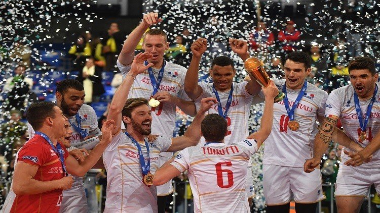 فرنسا تتوّج بلقب الدوري العالمي للكرة الطائرة