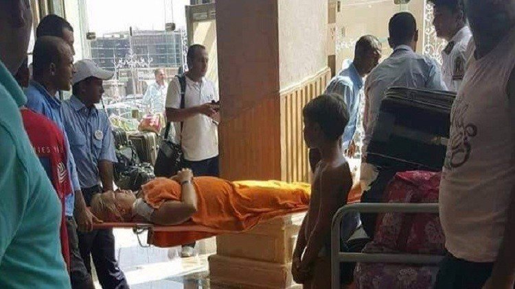 تشيكية طعنت في مصر بحالة