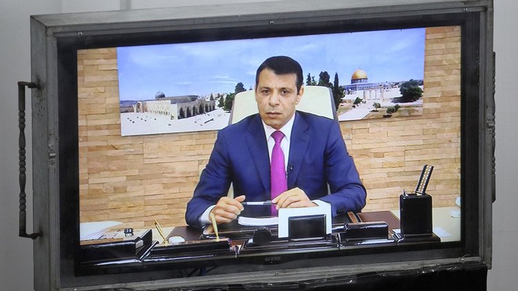 لأول مرة منذ 10 سنوات.. دحلان يشارك في اجتماع المجلس التشريعي بغزة