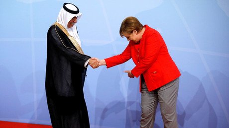 ميركل تستقبل ممثل السعودية في قمة العشرين