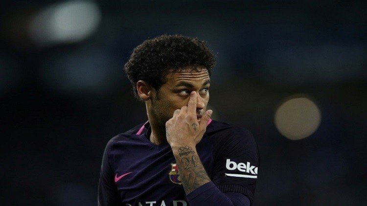 برشلونة يجمد 26 مليون يورو لنيمار!