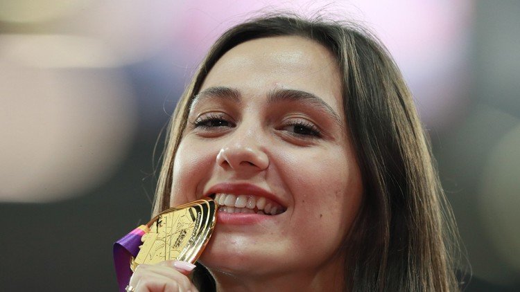 الفراشة لاسيتسكيني تهدي روسيا ميدالية ذهبية في مونديال القوى
