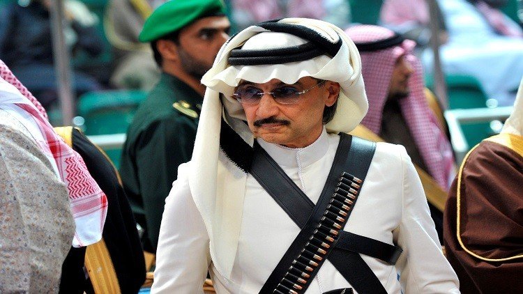 الوليد بن طلال يلوذ بتركيا من قيظ الصيف