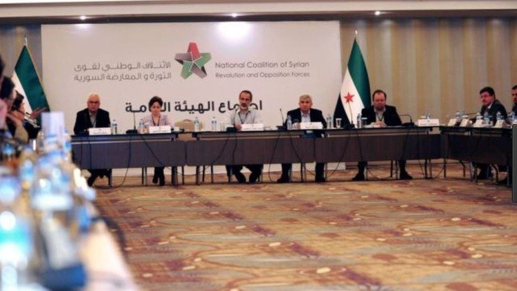 صحيفة: قطر تقلص تمويل "الائتلاف" السوري المعارض