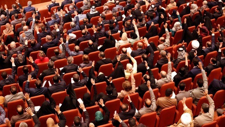 البرلمان العراقي يدعم وزير التجارة وينهي استجوابه