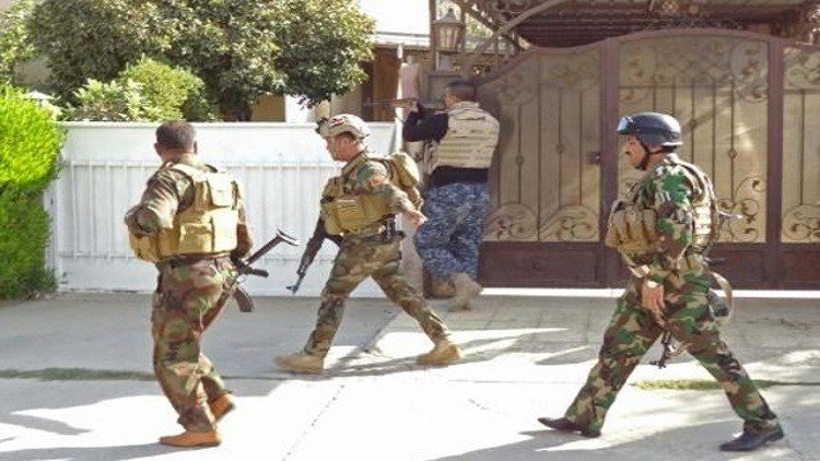 مقتل 7 أشخاص من عائلة ضابط شرطة شمال بغداد