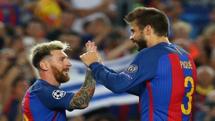 بيكيه: ميسي باق في برشلونة