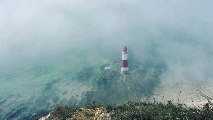إصابة 233 شخصا جنوب بريطانيا جراء "سحابة كيميائية" مجهولة المصدر 