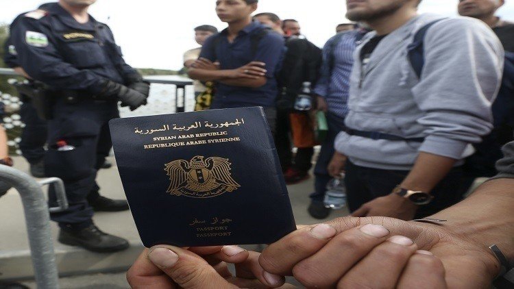 900 لاجئ سوري شرعي في إيطاليا لم يركبوا قوارب الموت
