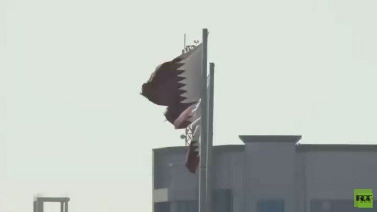 قطر ترد على قرار 