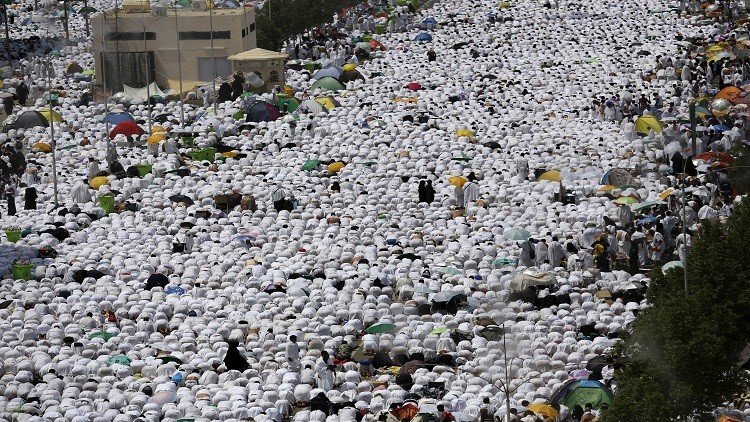 مناسك الحج توشك على الانتهاء دون حوادث