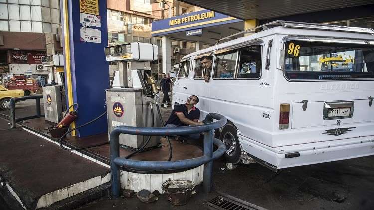 مصر بصدد إقامة مجمع ضخم للنفط