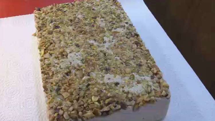 الحلاوة الطحينية الفلسطينية