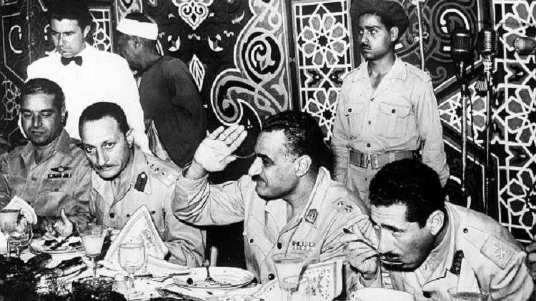 عبد الحكيم عبد الناصر يرد على عمرو موسى