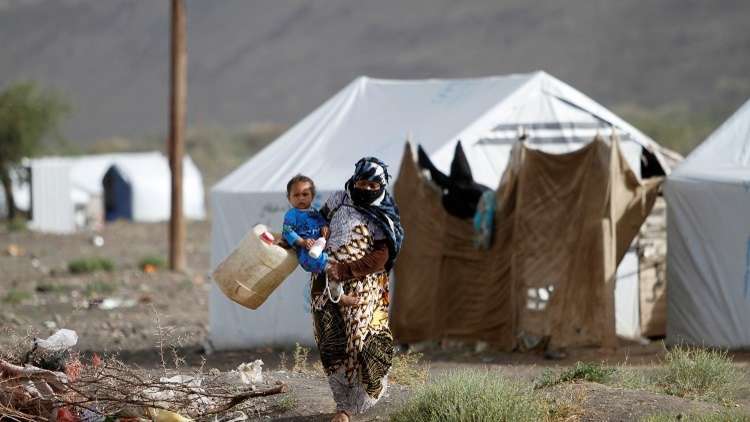 التحالف يتهم الحوثيين بعرقلة تفريغ سفن تحمل مواد غذائية 