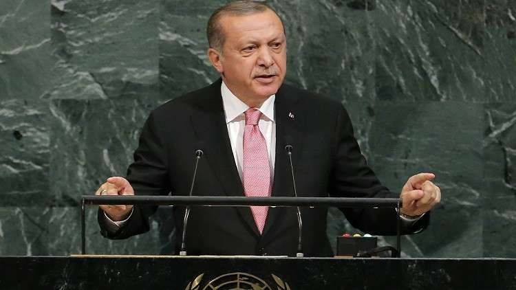 أردوغان يلوح بعقوبات