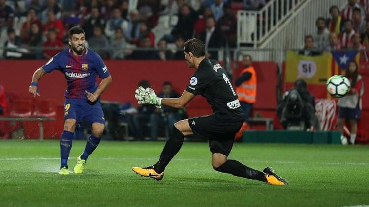 برشلونة يجهز على جيرونا بـ "نيران صديقة"