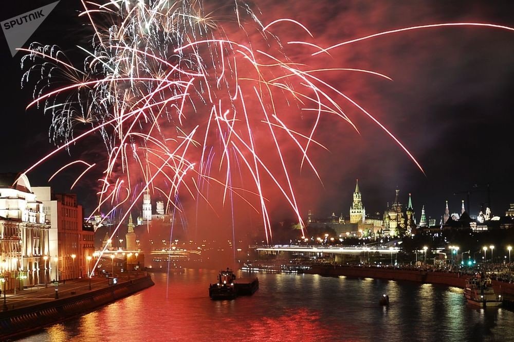 ألعاب نارية في عيد موسكو الـ 870 في 9 سبتمبر 2017