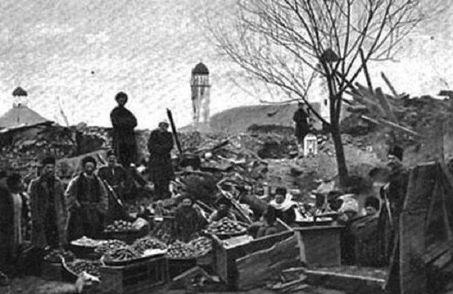 زلزال شيماخا: عام 1667، زلزال بقوة 6.9 على مقياس ريختر في أذربيجان، راح ضحيته حوالى 80 ألف حالة وفاة.