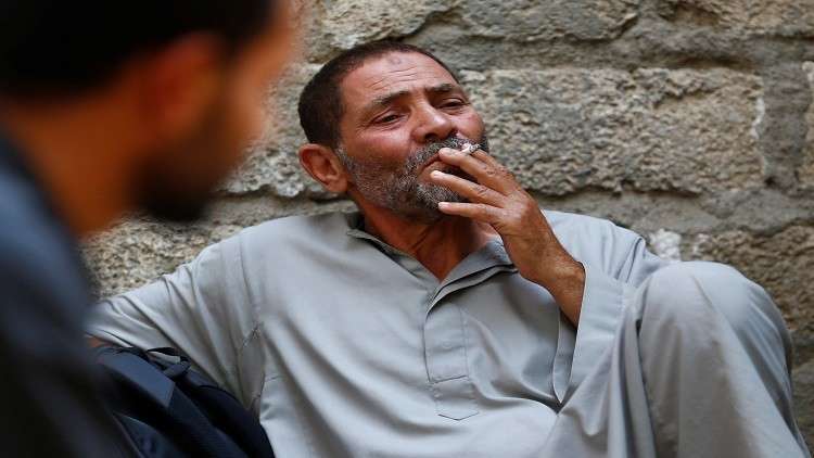 مصر تعول على السجائر والدخان في زيادة الإيرادات 